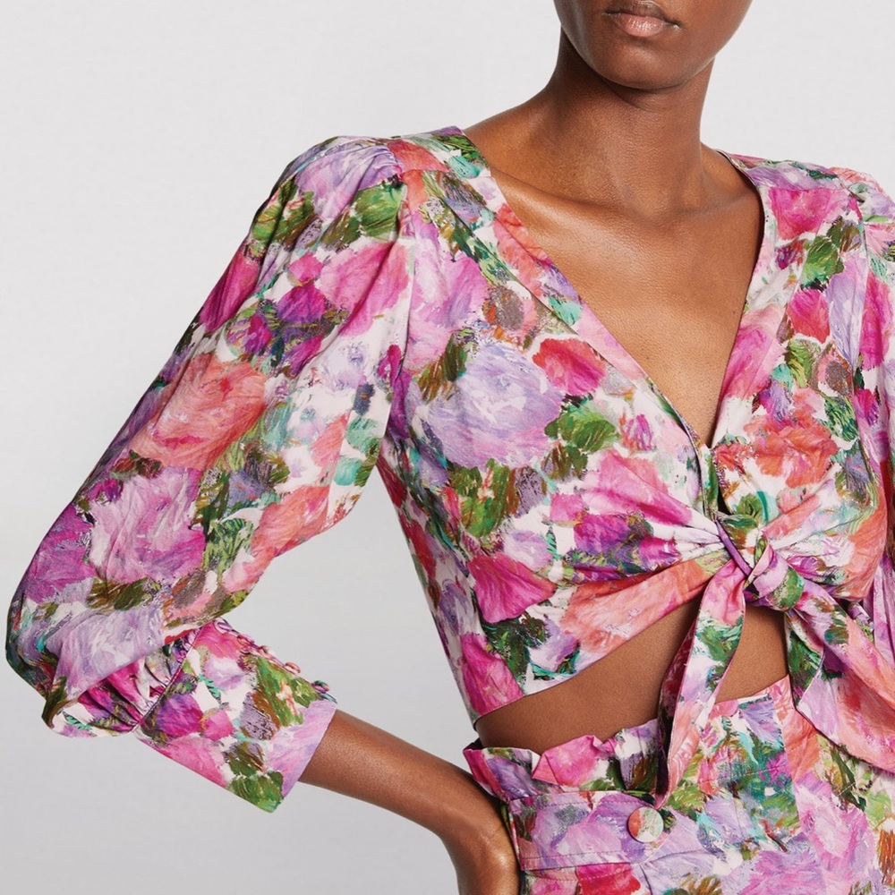 PatBO Blossom Crop Top